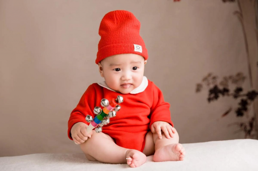 瓦房店宝宝被蜜蜂蛰了怎么办